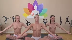 Fitness Rooms Yoga Lesbian Centipede Pussy Eating With Nubile Young Girls (07:11) video | ePornLez.com