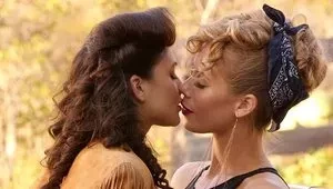 Retro Lesbians (10:06) video | ePornLez.com